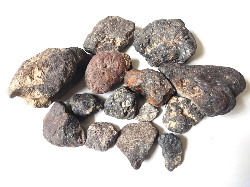 3350 گرم کلوخه حدید (هماتیت) اصل