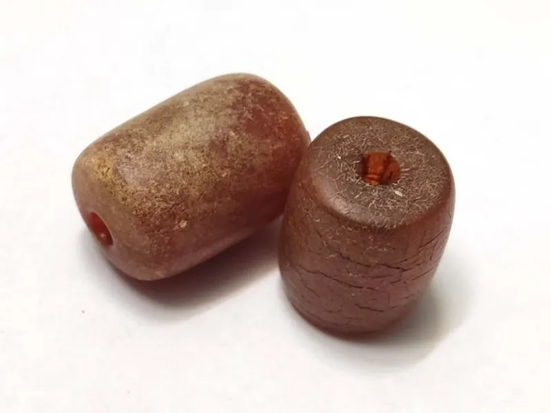 جفت مهره باغه کهربایی فوق کهنه