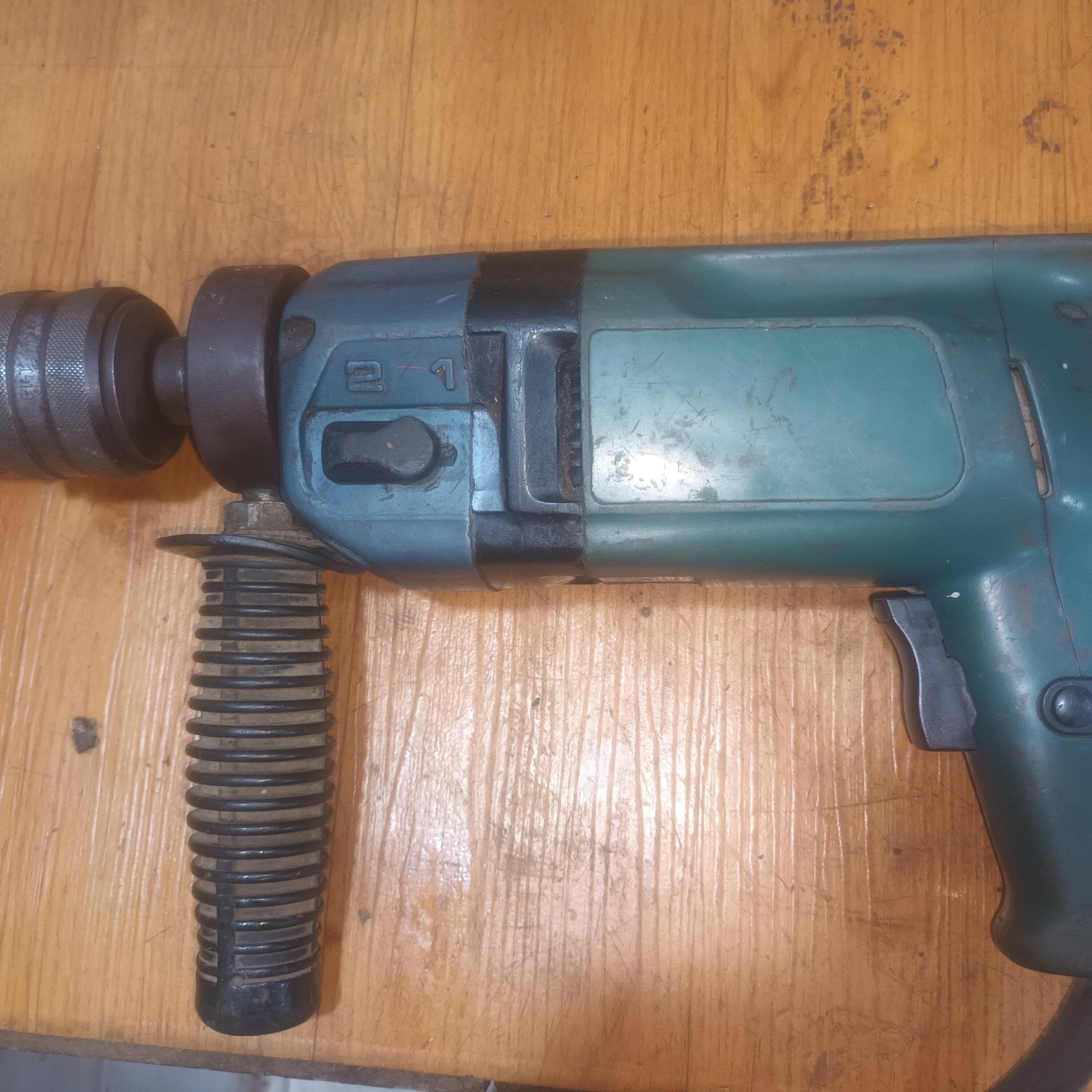 دریل بوش گیر بکسی