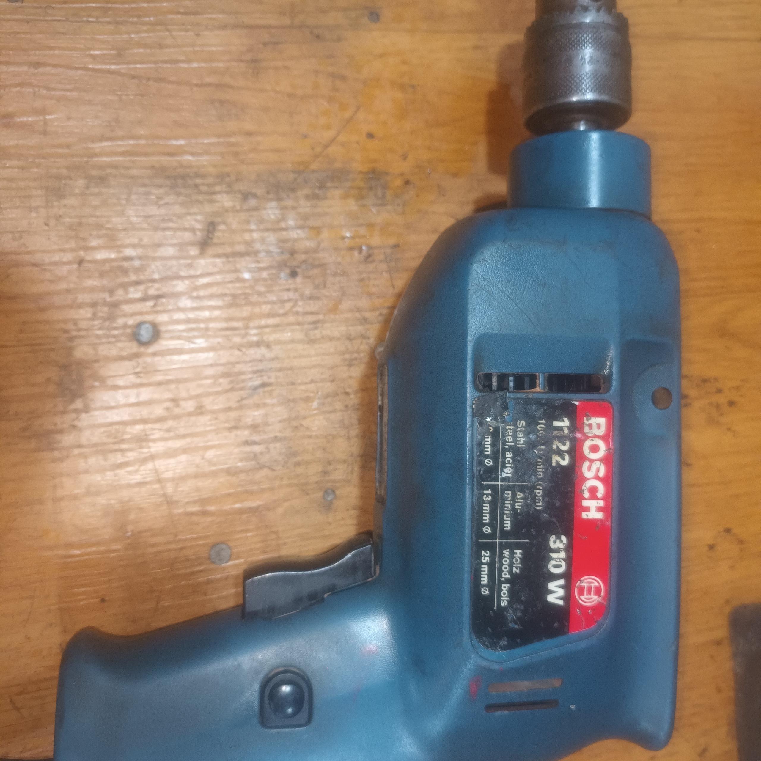 دیلر 1122 بوش