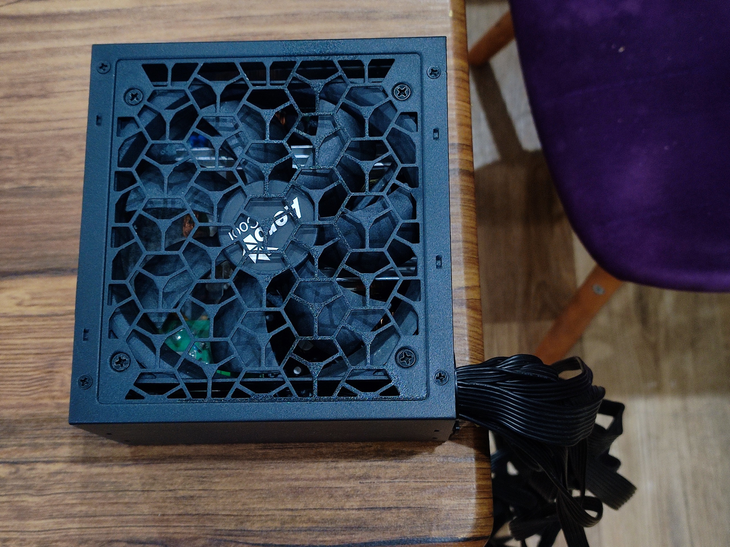 پاور Areo cool 700w