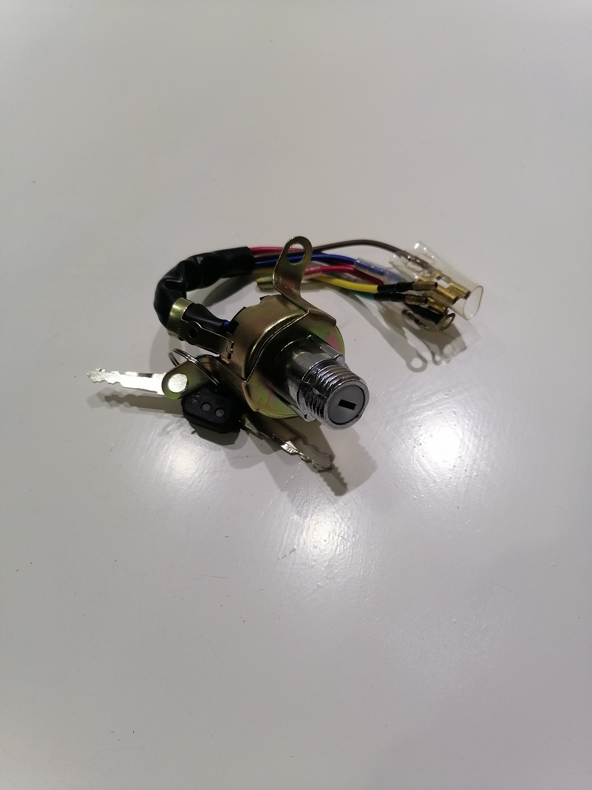 سوئیچ یاماها 100 ایرانی