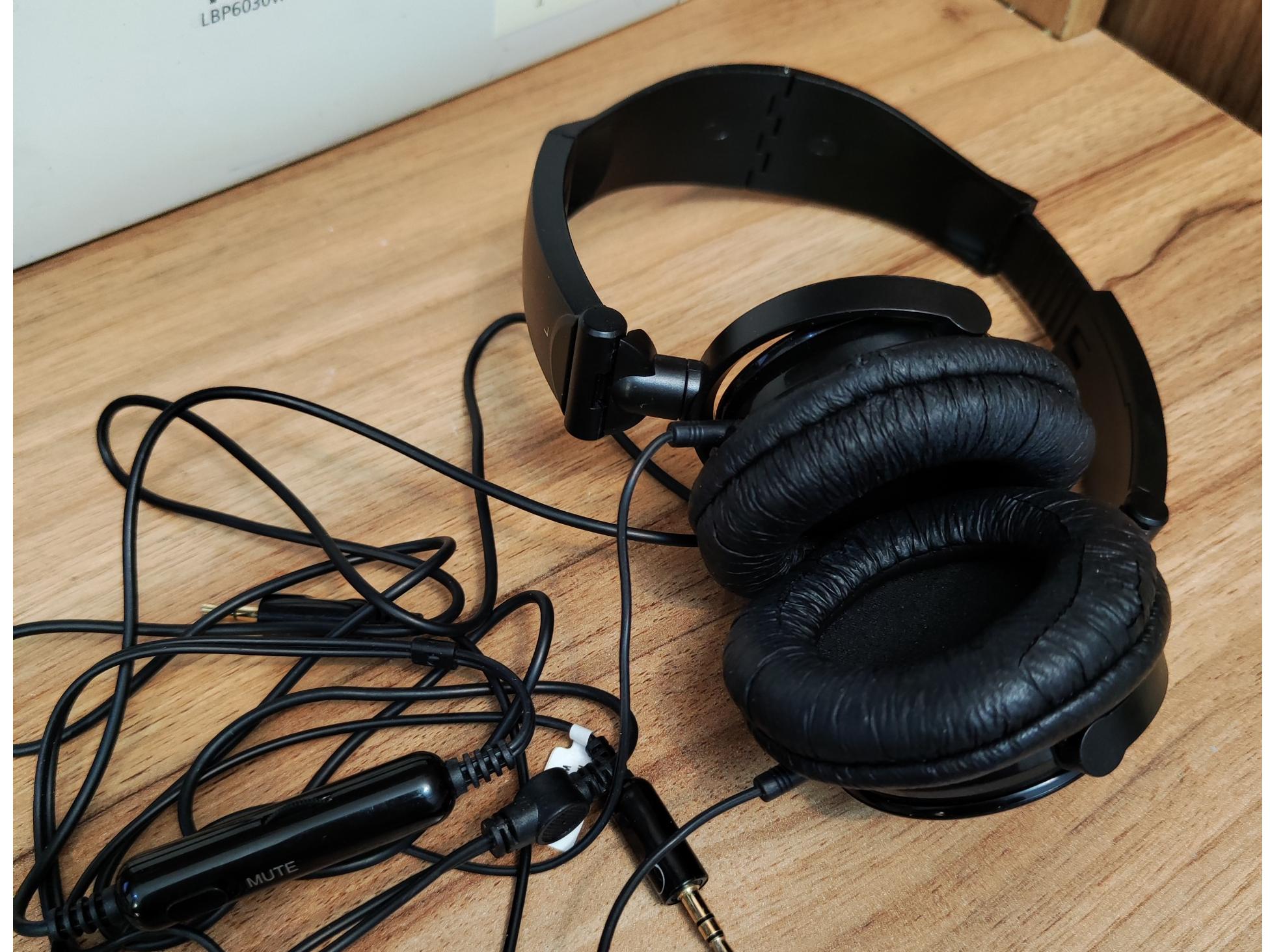 هدست جینیوس hs_410f ( توضیحات دارد)