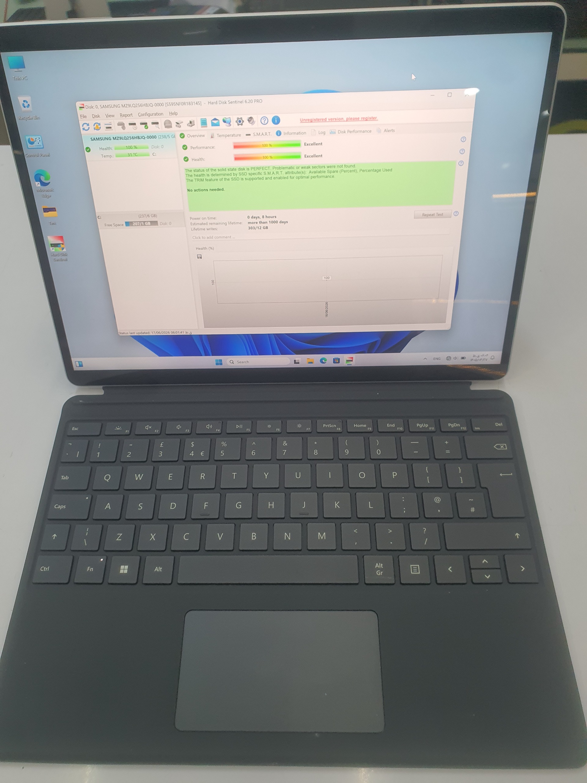 لپ تاپ تبلت شو surface pro 9