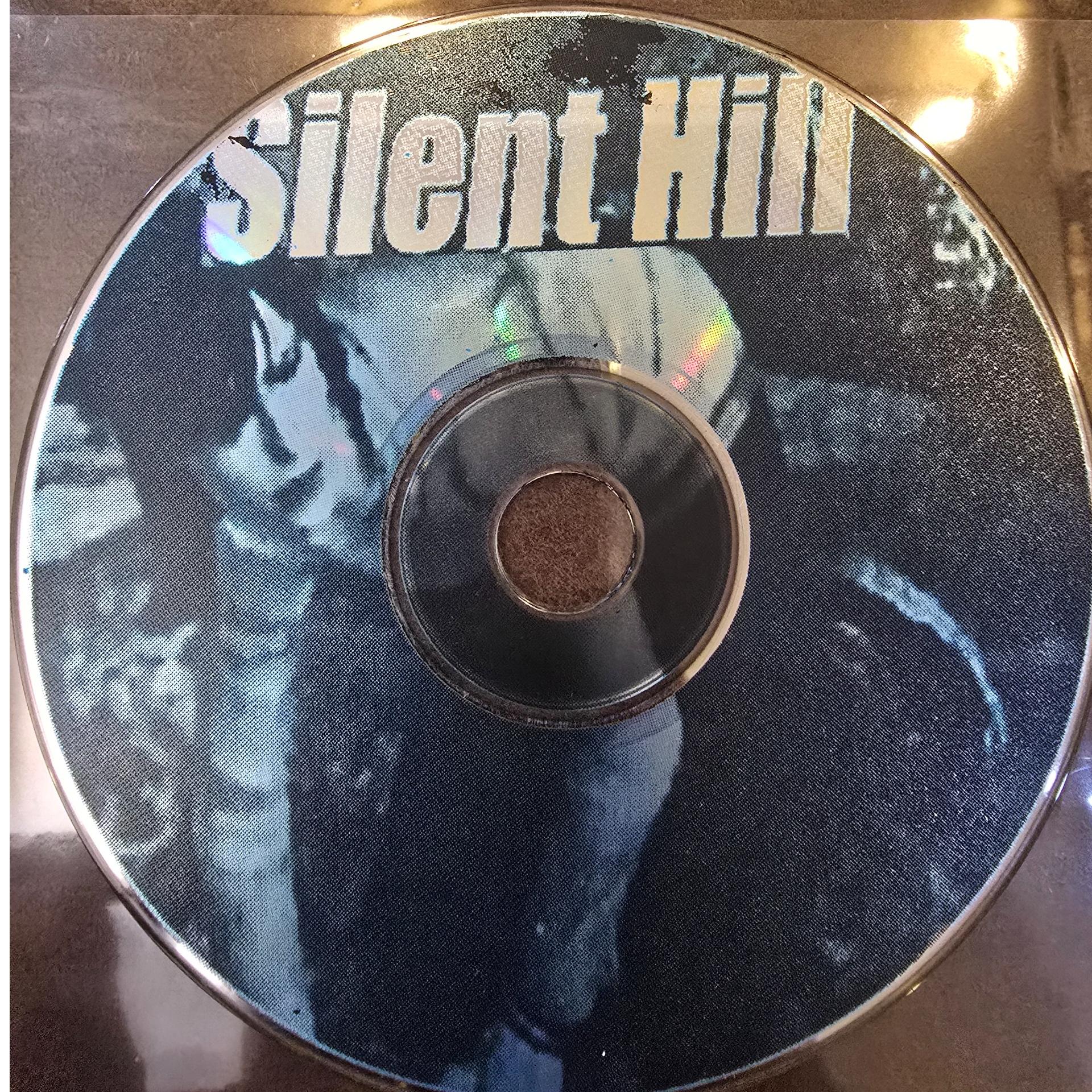 بازی سایلنت هیل silent hill  پلی استیشن1