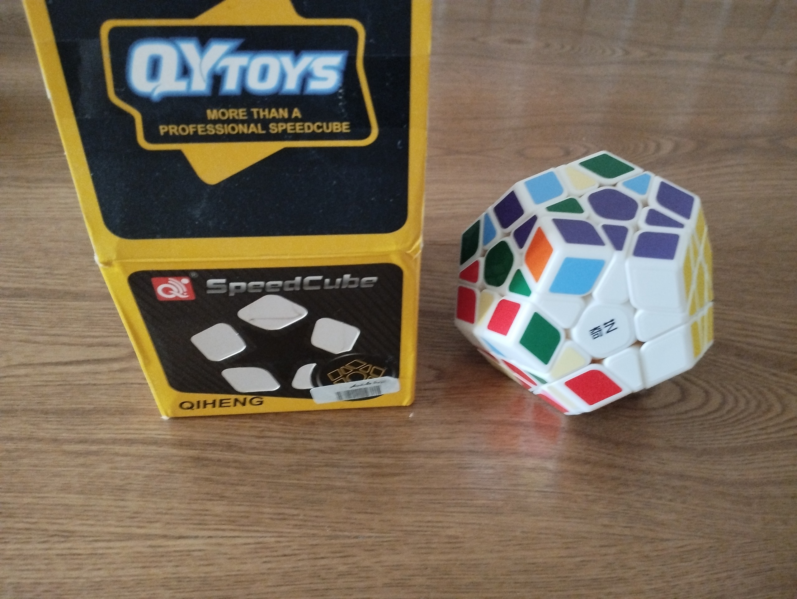 روبیک ده ضلعی QYtoys