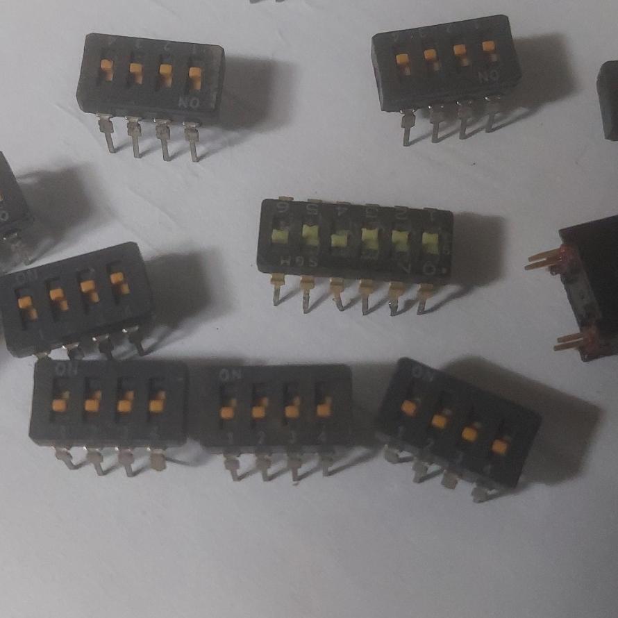 دیپ سوییچ dip switch 8 pin