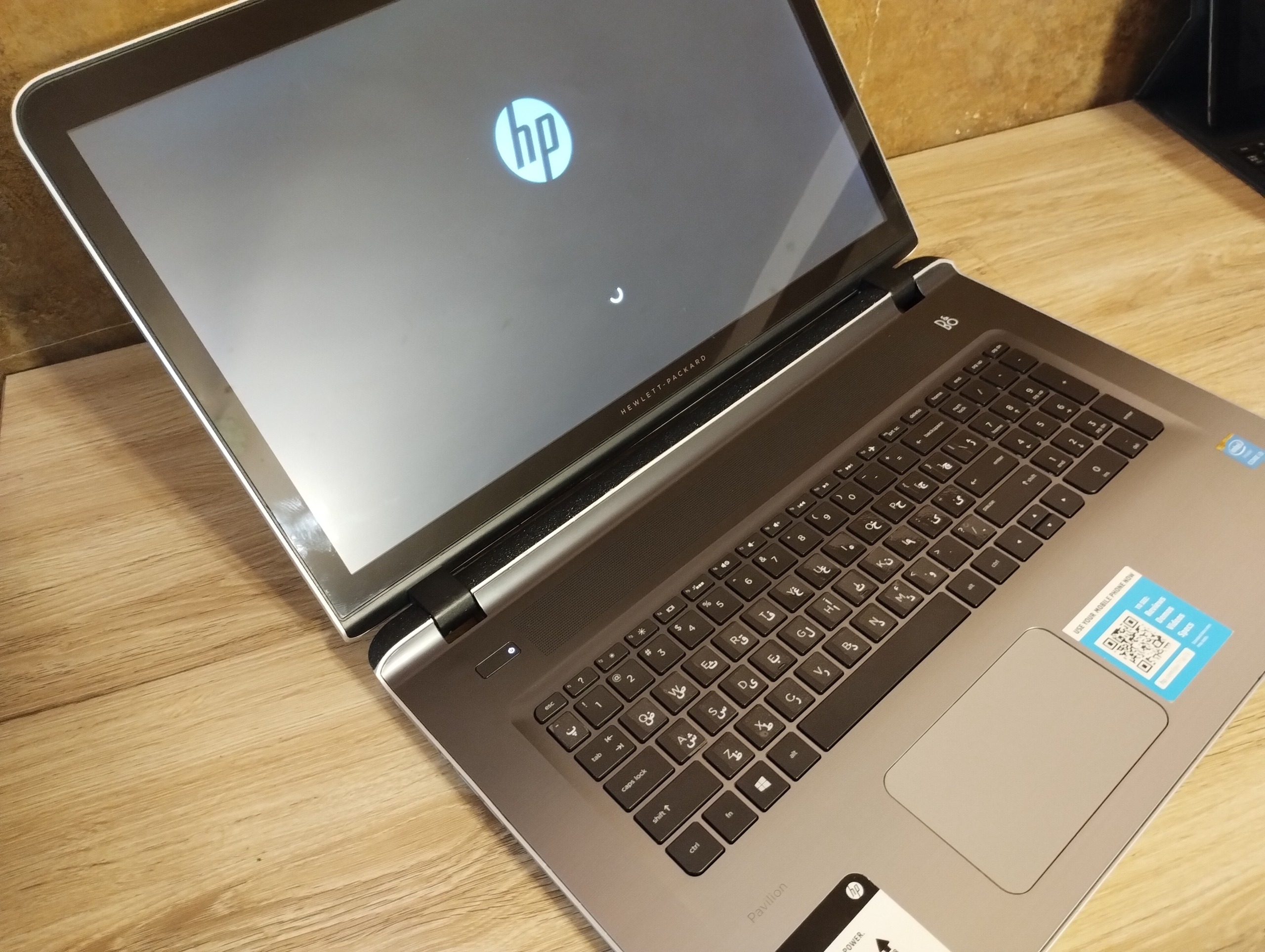 لپ تاپ hp لمسی 17 اینچ