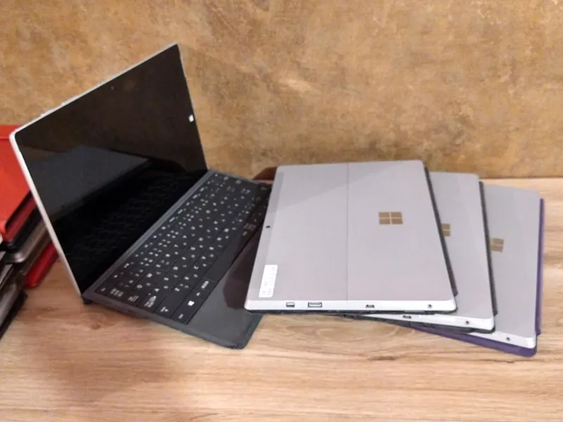 سورفیس 3 با کیبورد