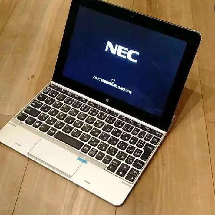 NEC ده اینچ FHD رم4 با کیبورد/ LTE