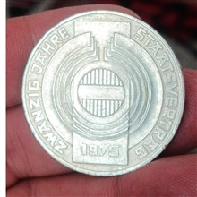 یادبودنقره100شیلینگ