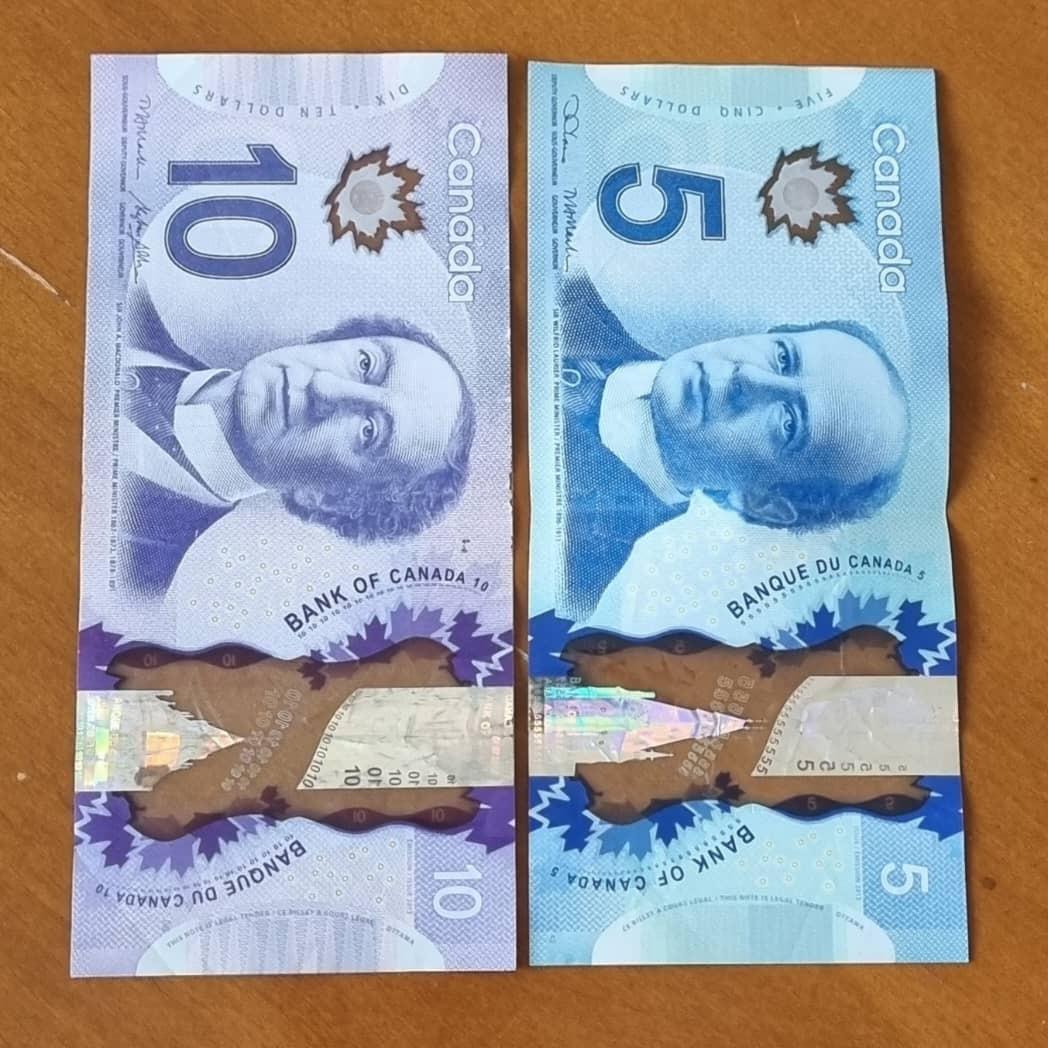 تک 5و10 دلار پلیمری کانادا باهم(ارزجاری)