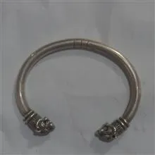 دستبند