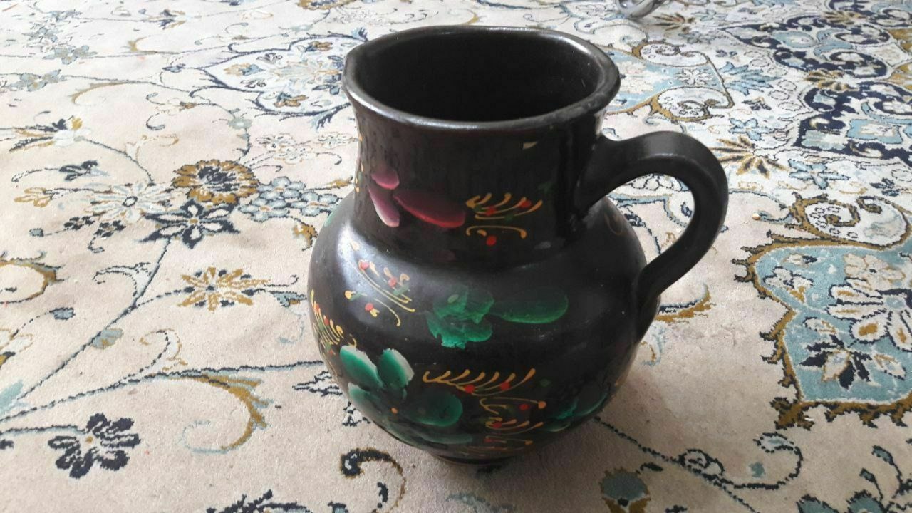 پارچ سفالی قدیمی