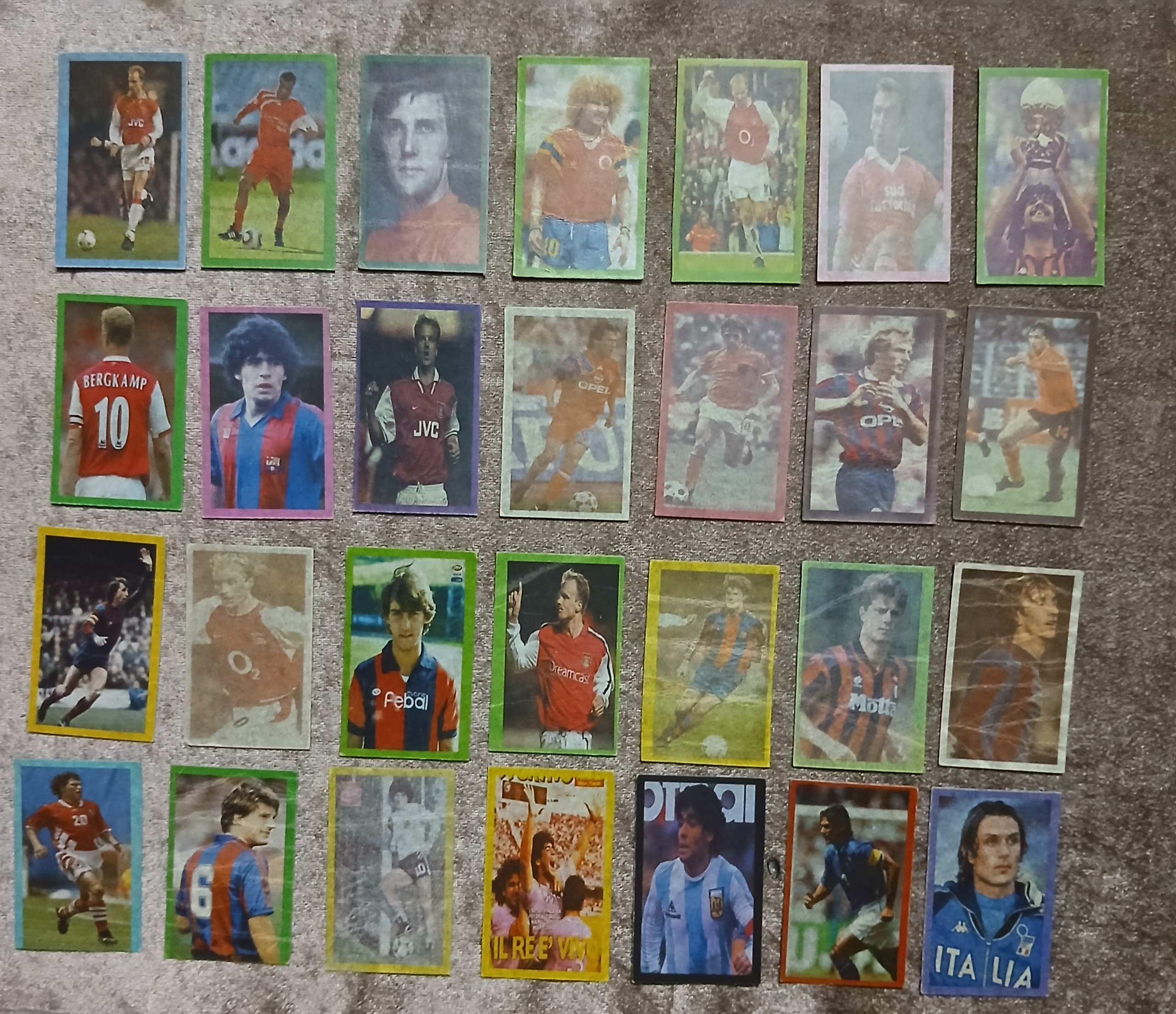 81 عدد کارت بازی چاپ جدید (توضیحات دارد)