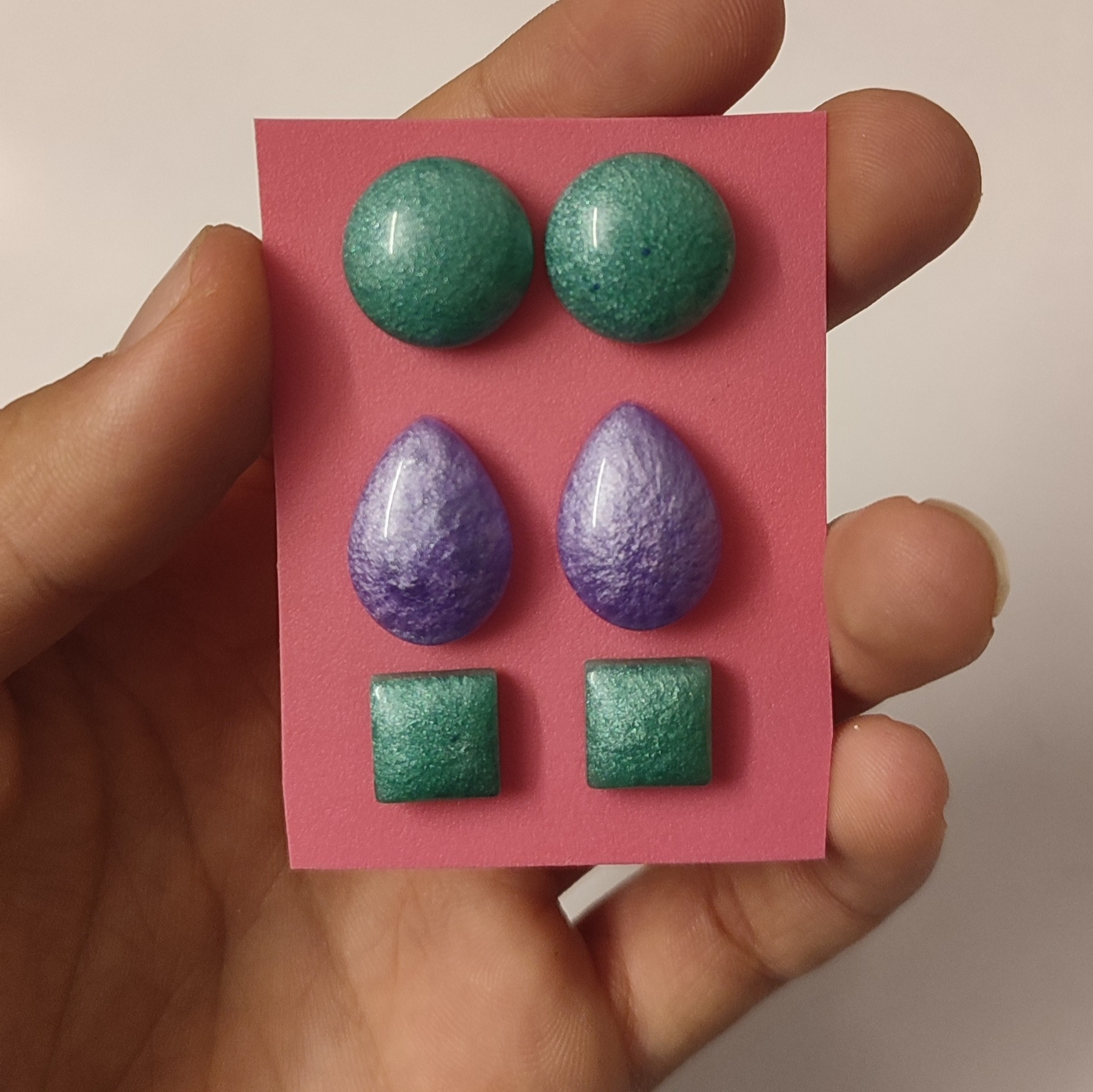 پک گوشواره میخی رزینی (3عددی)