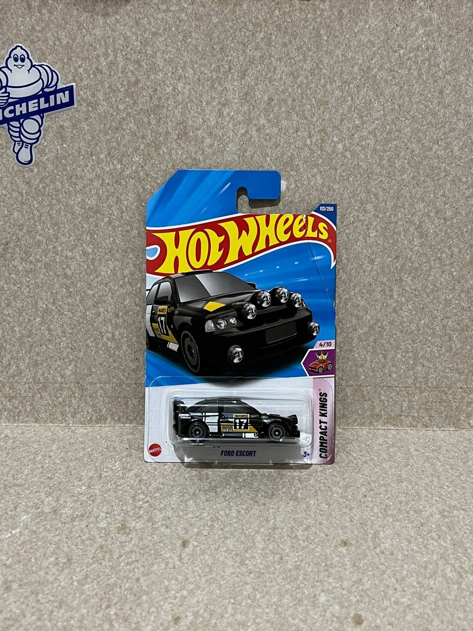 ماکت هاتویلز فورد اسکورت
