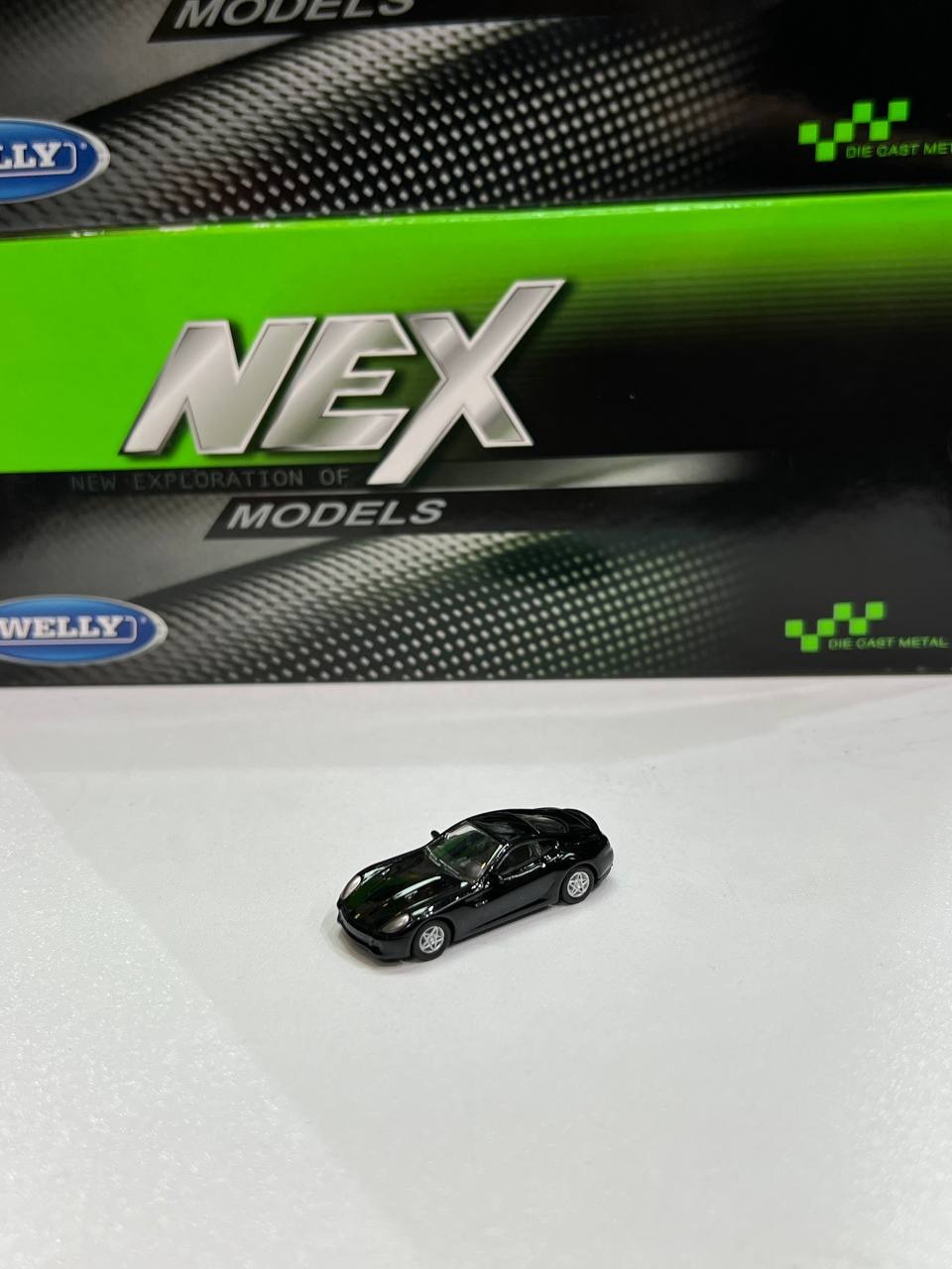 ماکت فراری 1/100 کیوشو