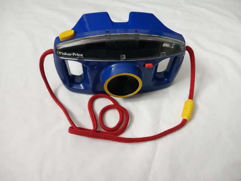 دوربین 110 قدیمی fisher price