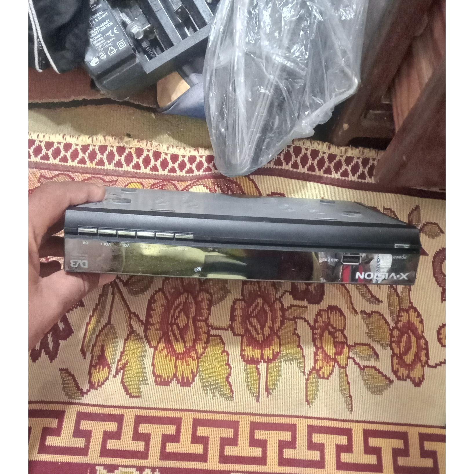 گیرنده دیجیتال معیوب