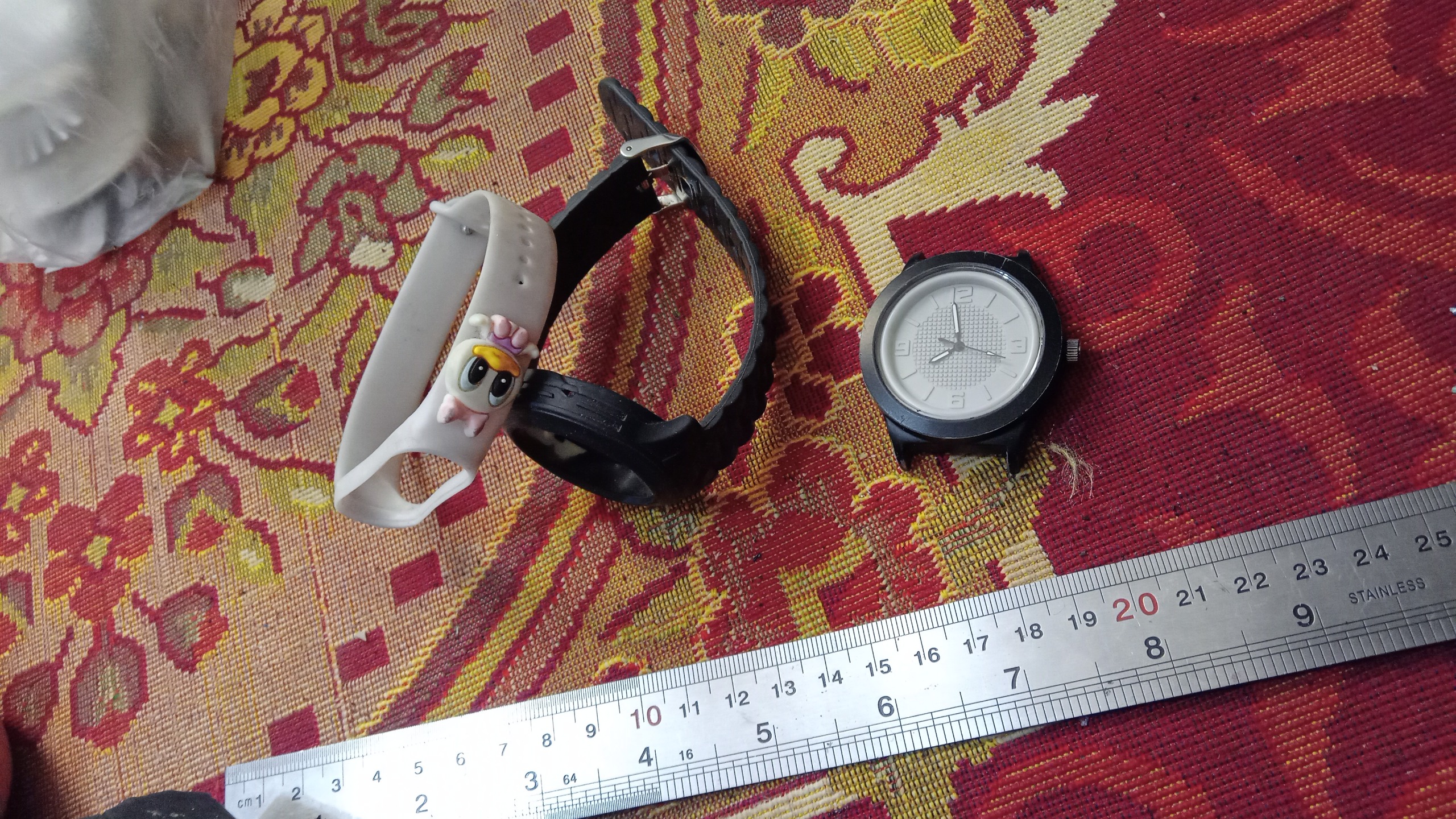 ساعت مچی معیوب