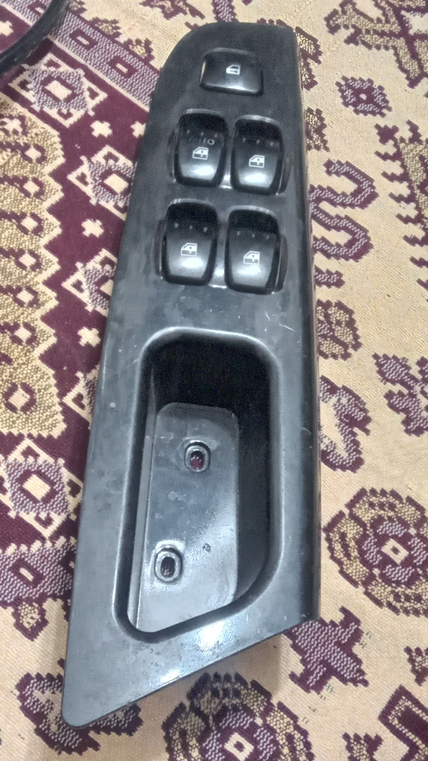 کلید بالابر جلو چپ برلیانس