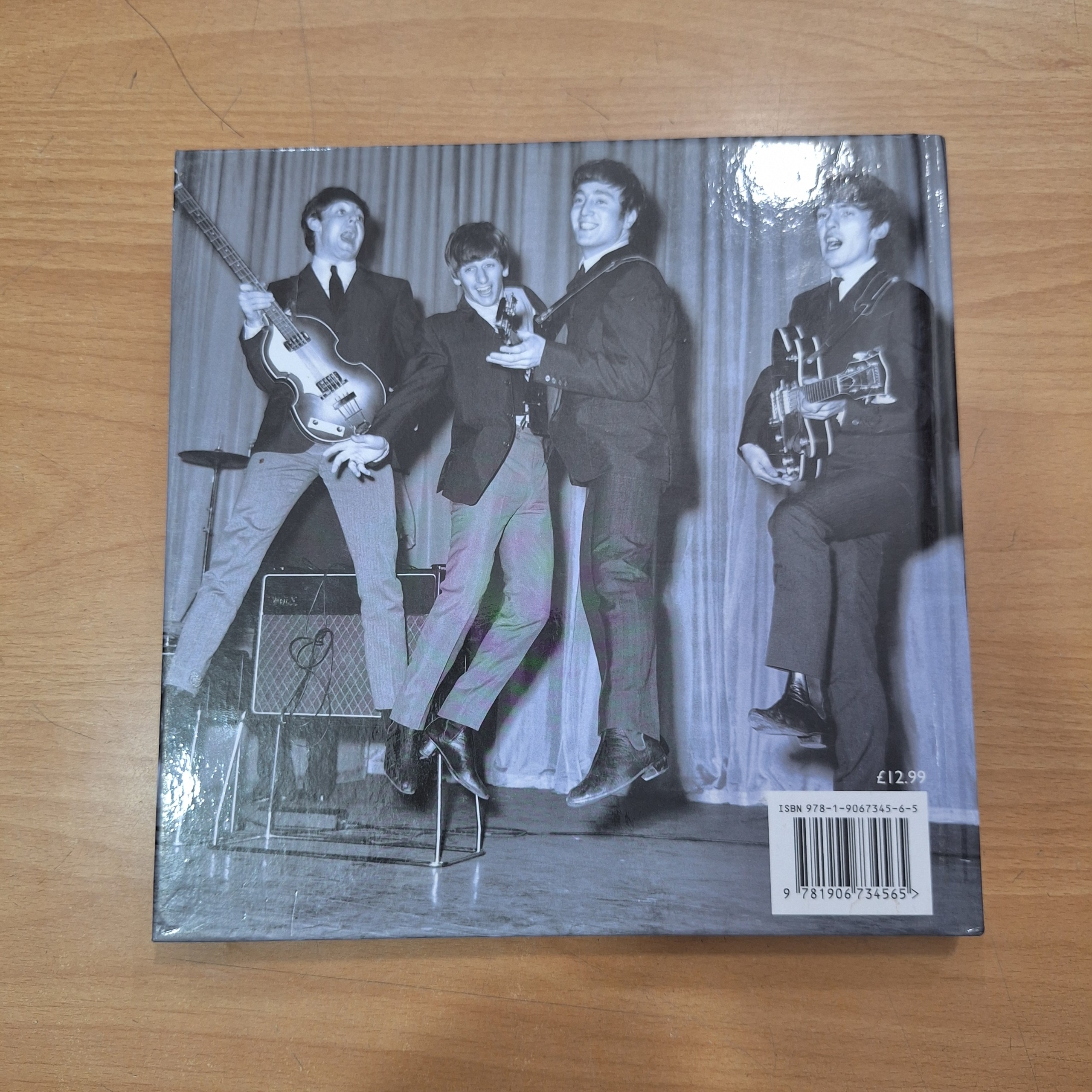 کتاب عکس بیتلز ها