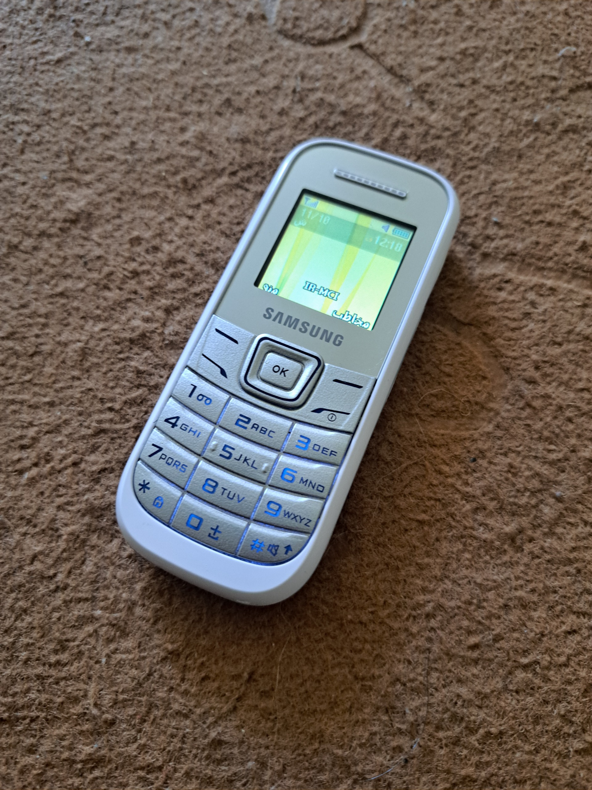 گوشی سامسونگ E1200M فوق آنتیک