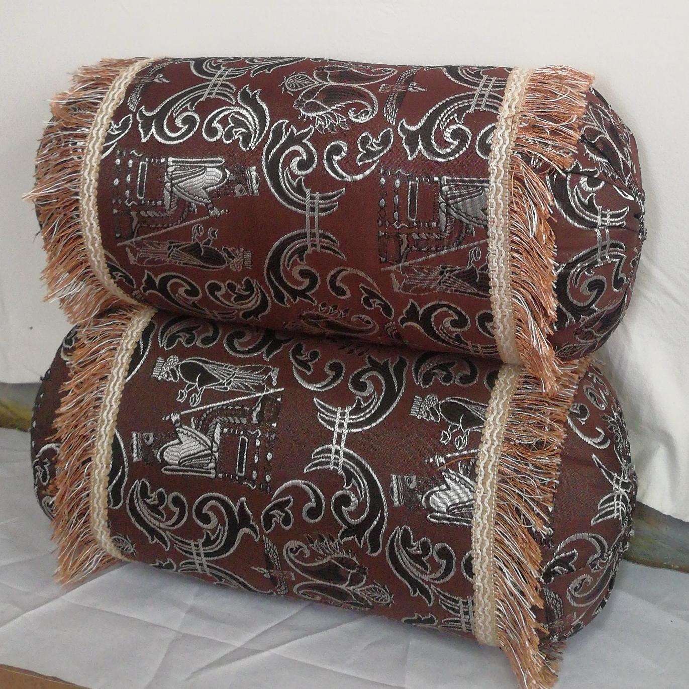 یک جفت پشتی گرد طرح هخامنشی