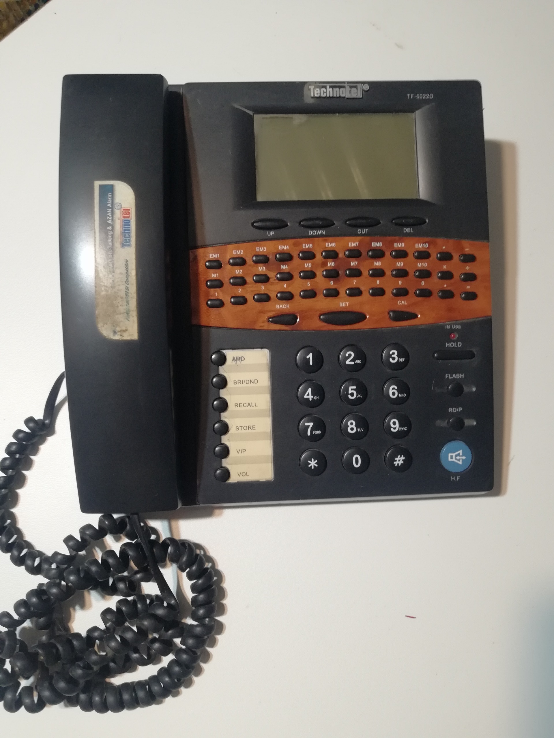 تلفن رومیزی تکنوتل