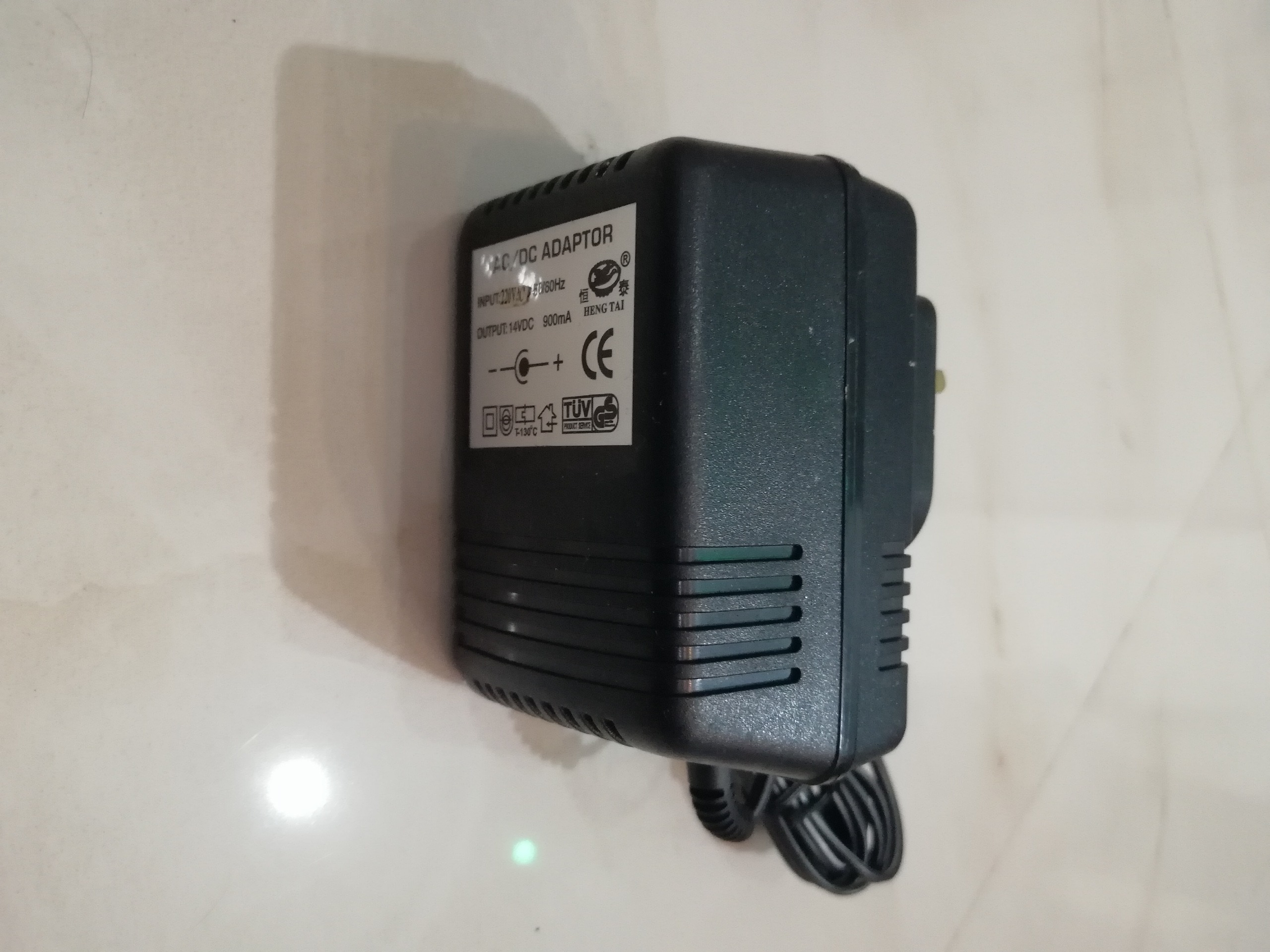 قاب آداپتور 14 ولت با کیفیت