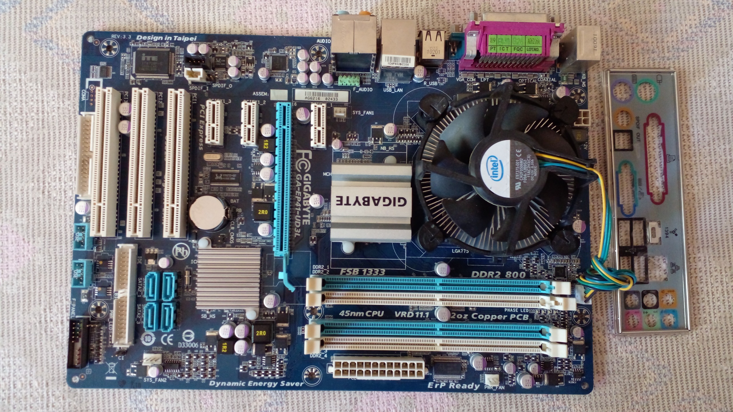 مادربرد DDR2 EP41 با فن و CPU چهار اسلت رم