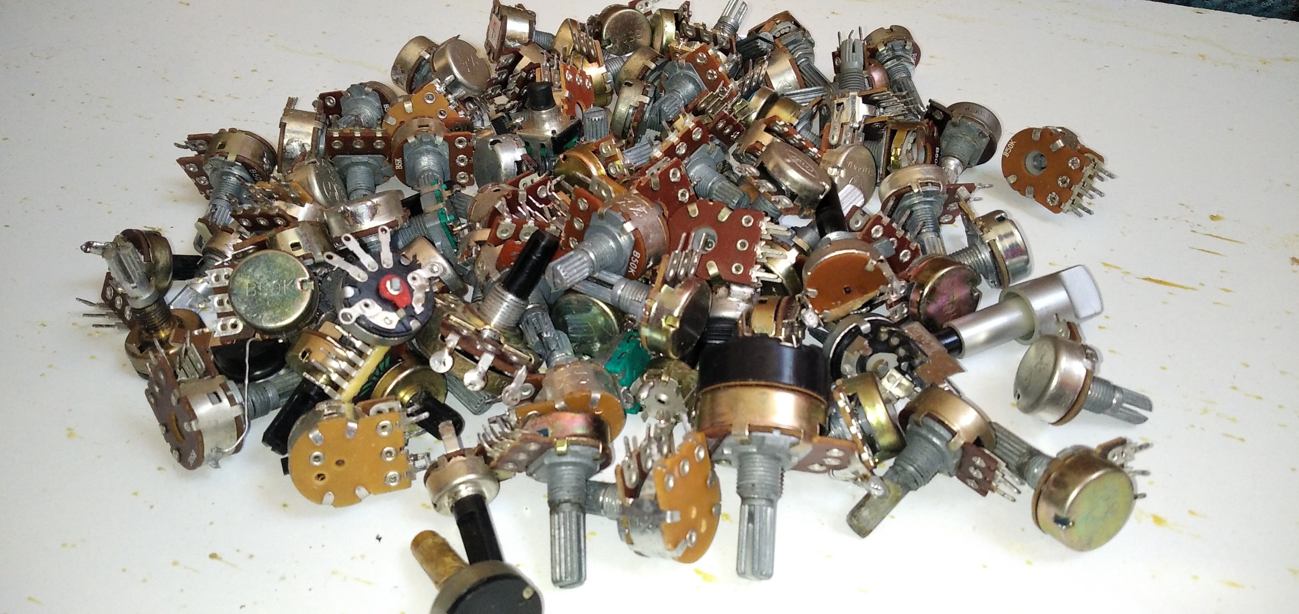 پک 85 عددی ولوم