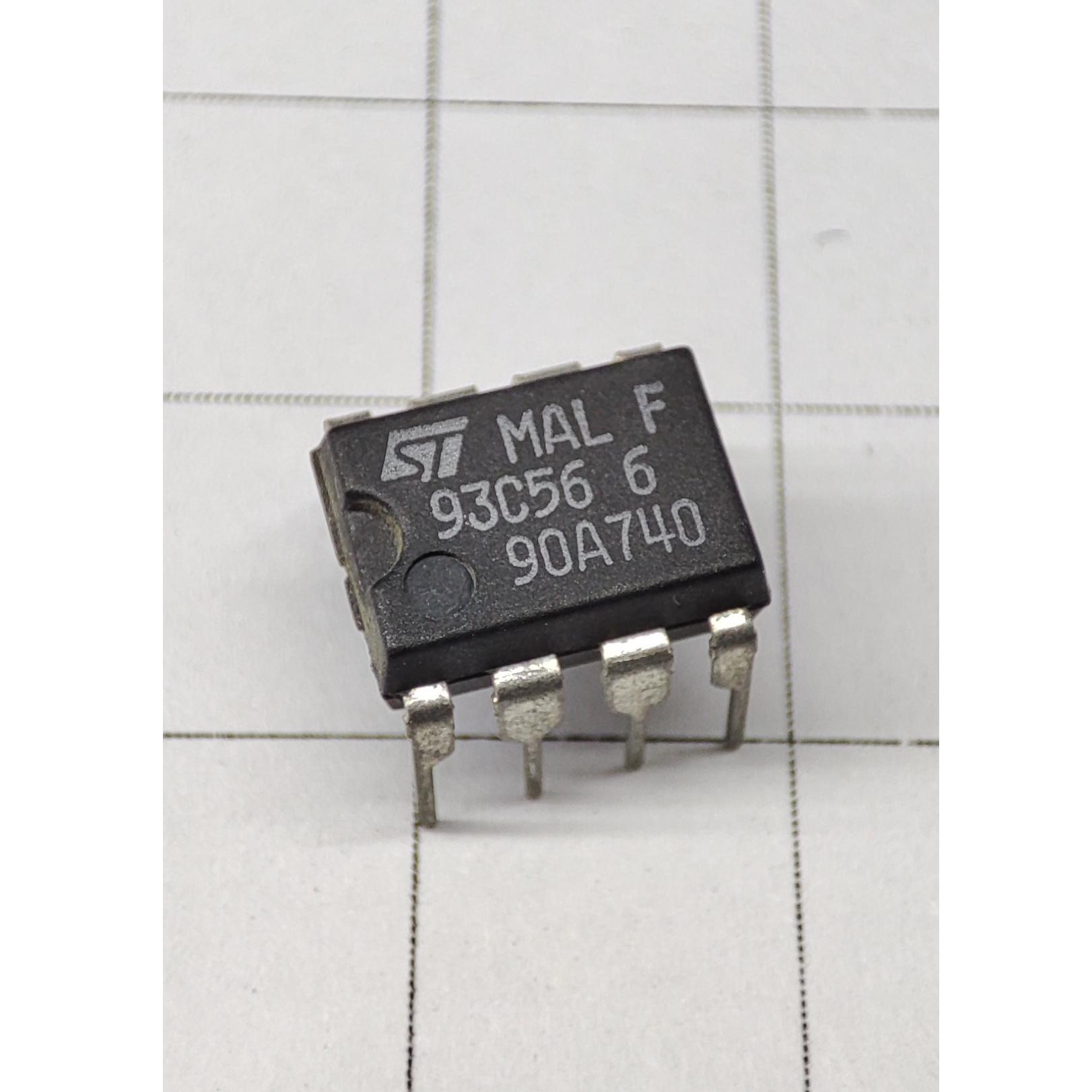 آی سی 93C56 برند ST