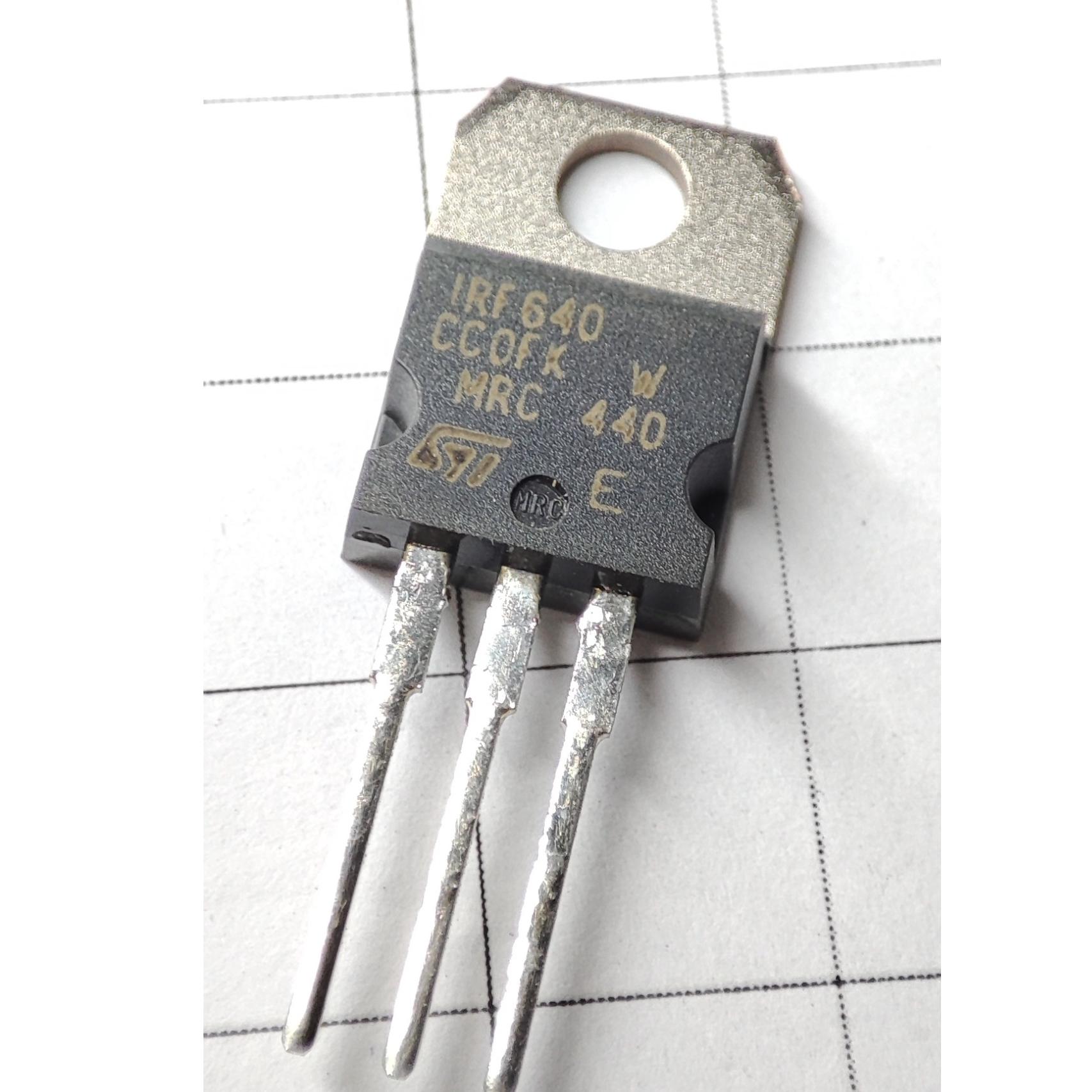 ماسفت IRF640 برند ST