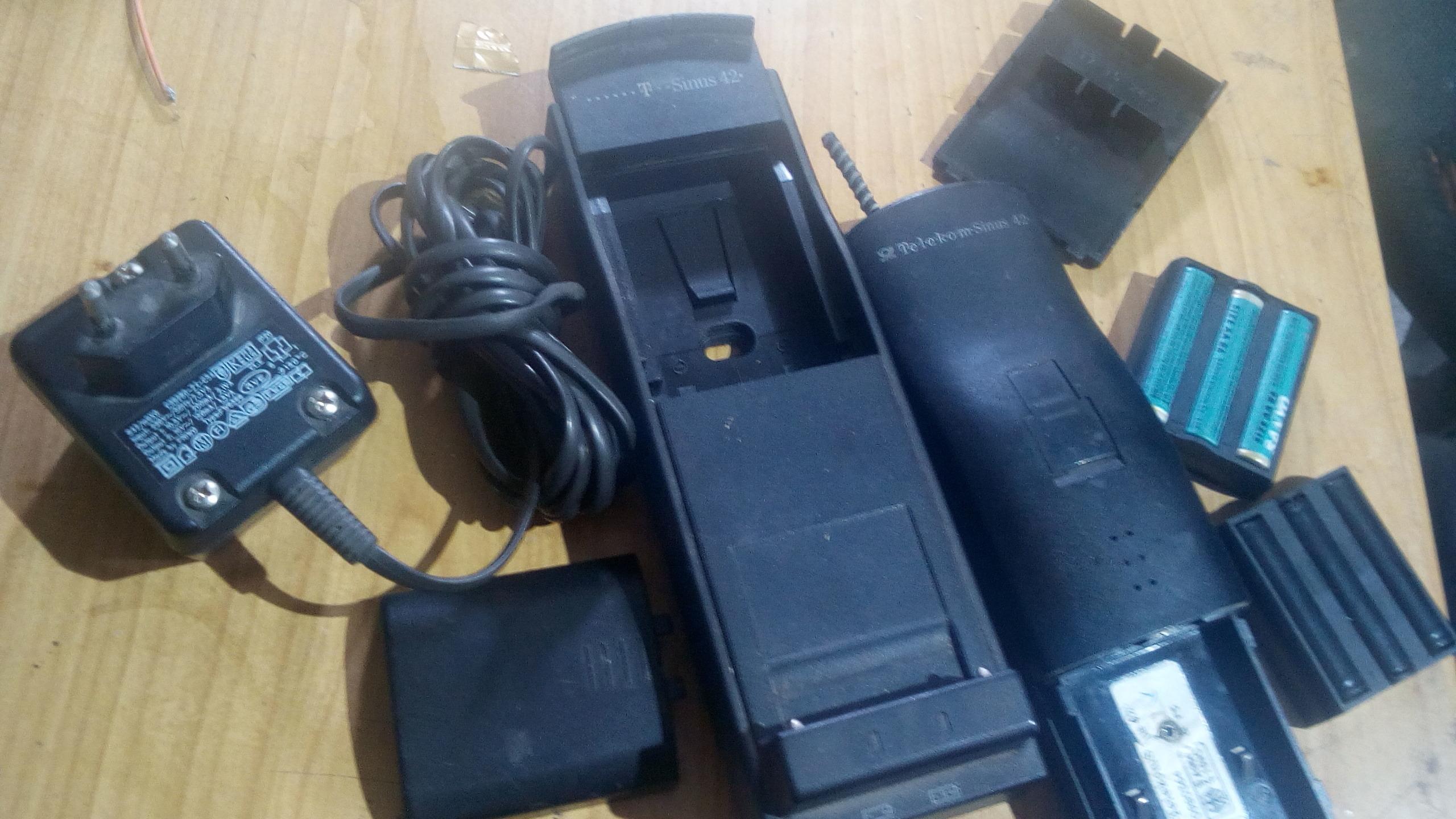 تلفن المانی با توضیحات