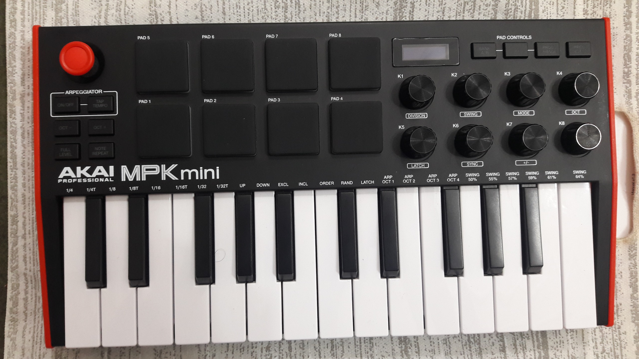 میدی کنترلر AKAI MPK Mini MK3