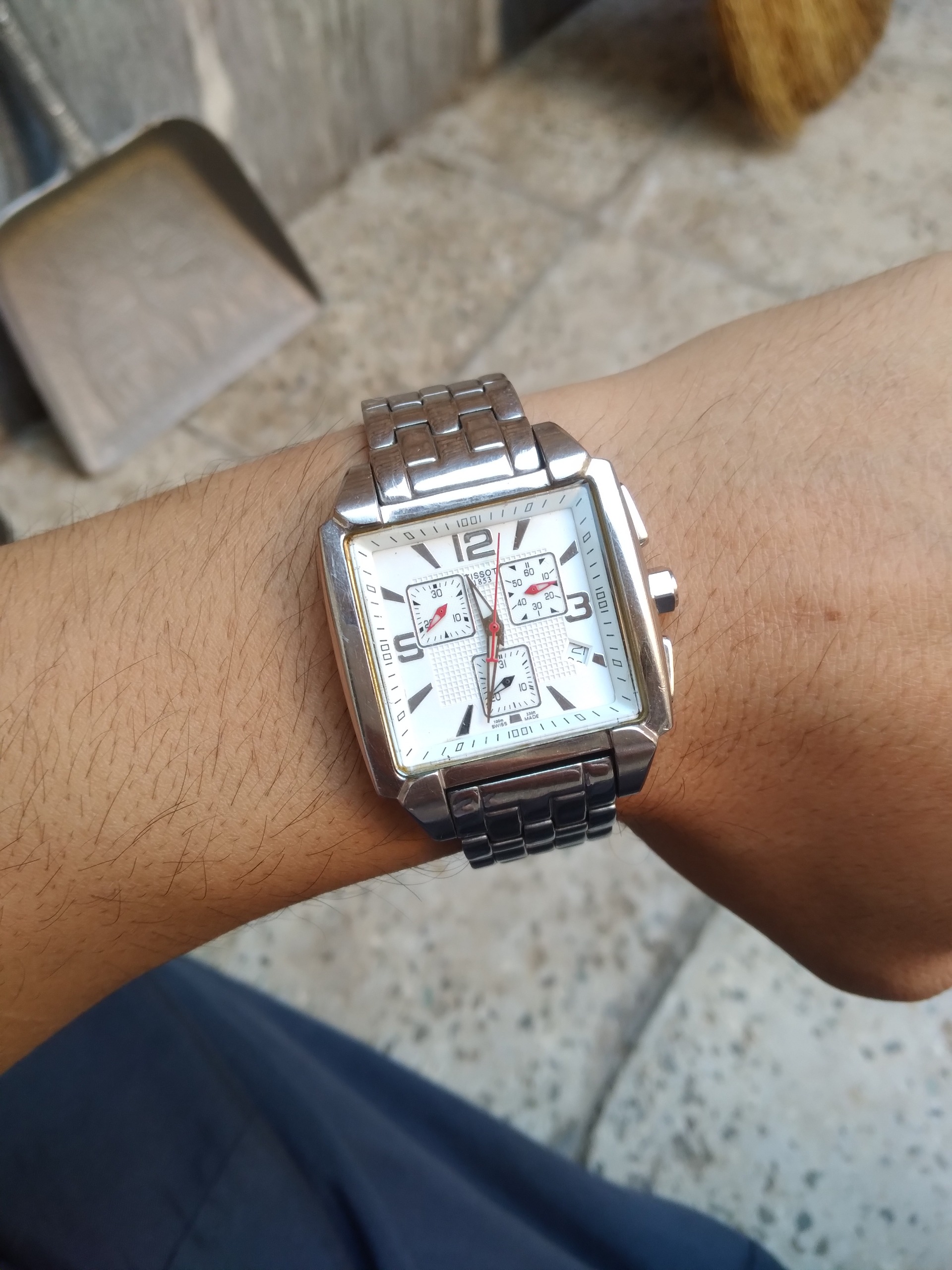 ساعت تیسوت اصل سوئیس در حد آک تضمینی