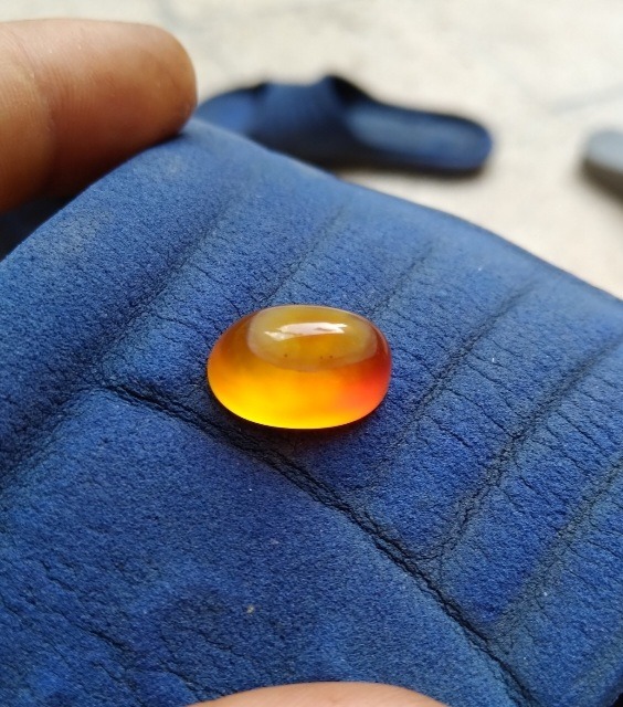 کلوخه آفریقا طبیعی آبدار شن دار کلاه دار کلکسیونی