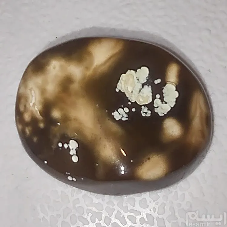 عقیق سلطانی مصور