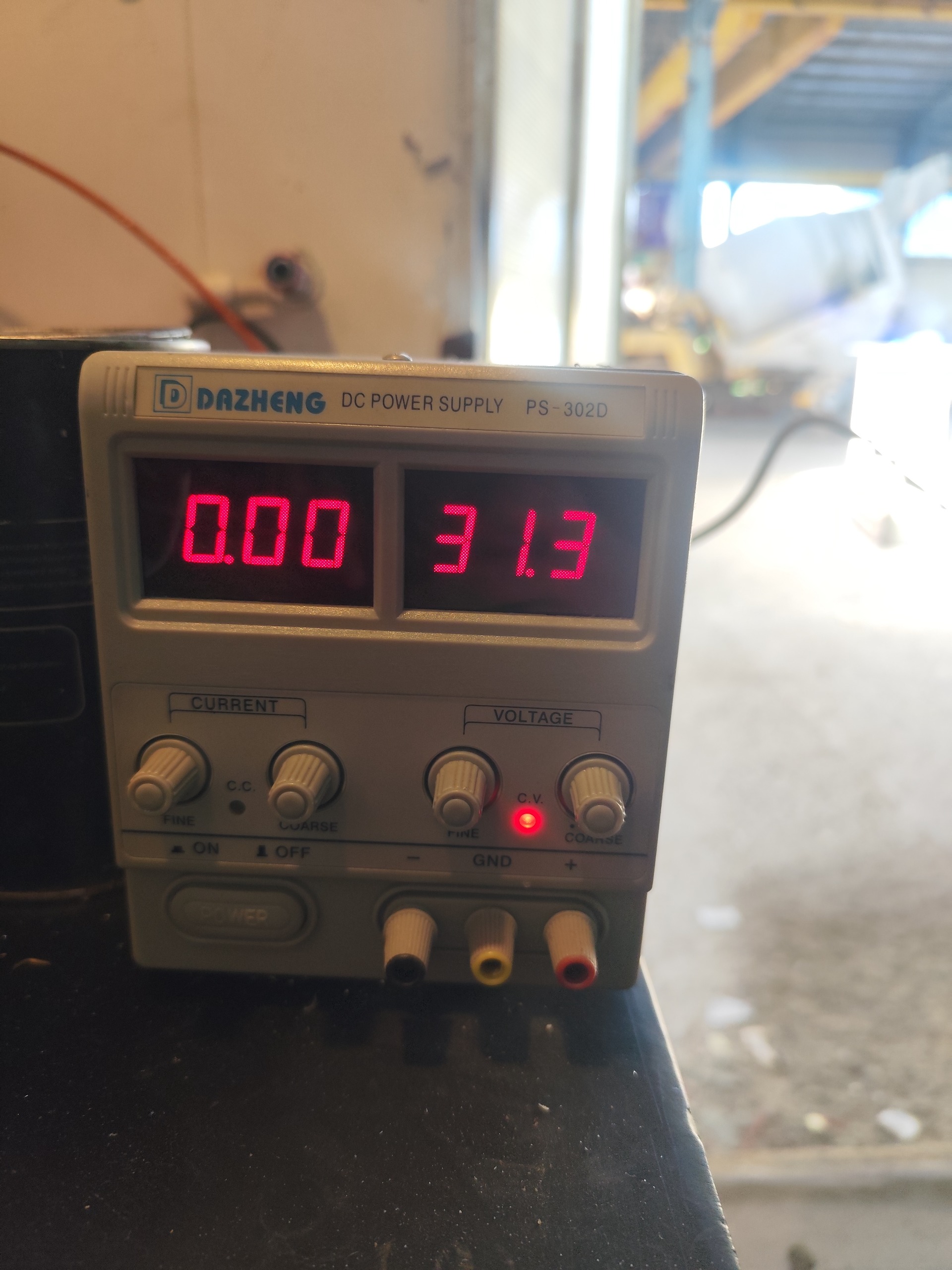 منبع تغذیه دیجیتال 0 تا 30 ولت 2آمپر PS-302D