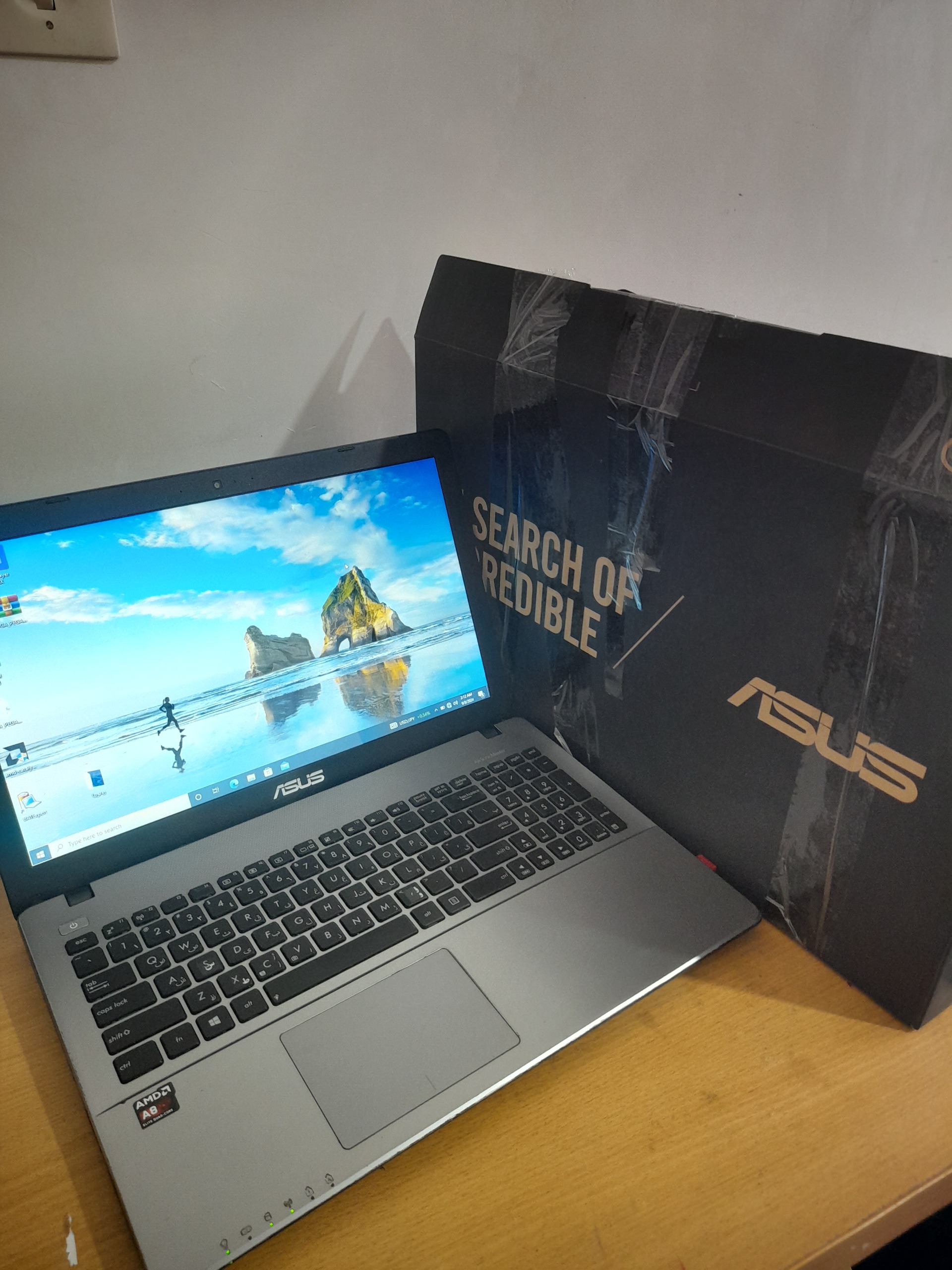 ایسوس تمیز با 3 گیگ گرافیک