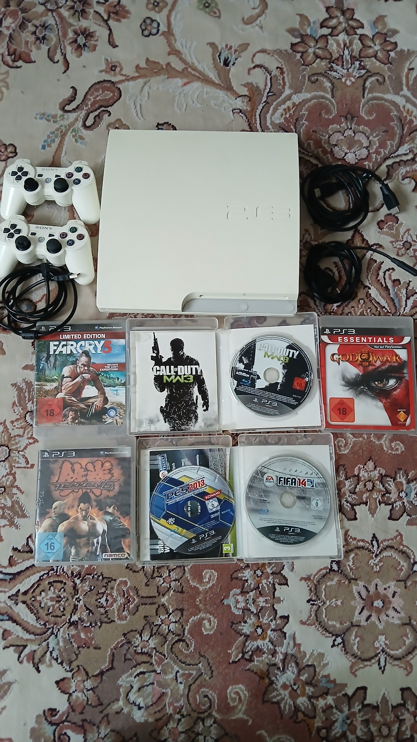 کنسول ps3 اسلیم 320 دودسته سفید کلکسیونی