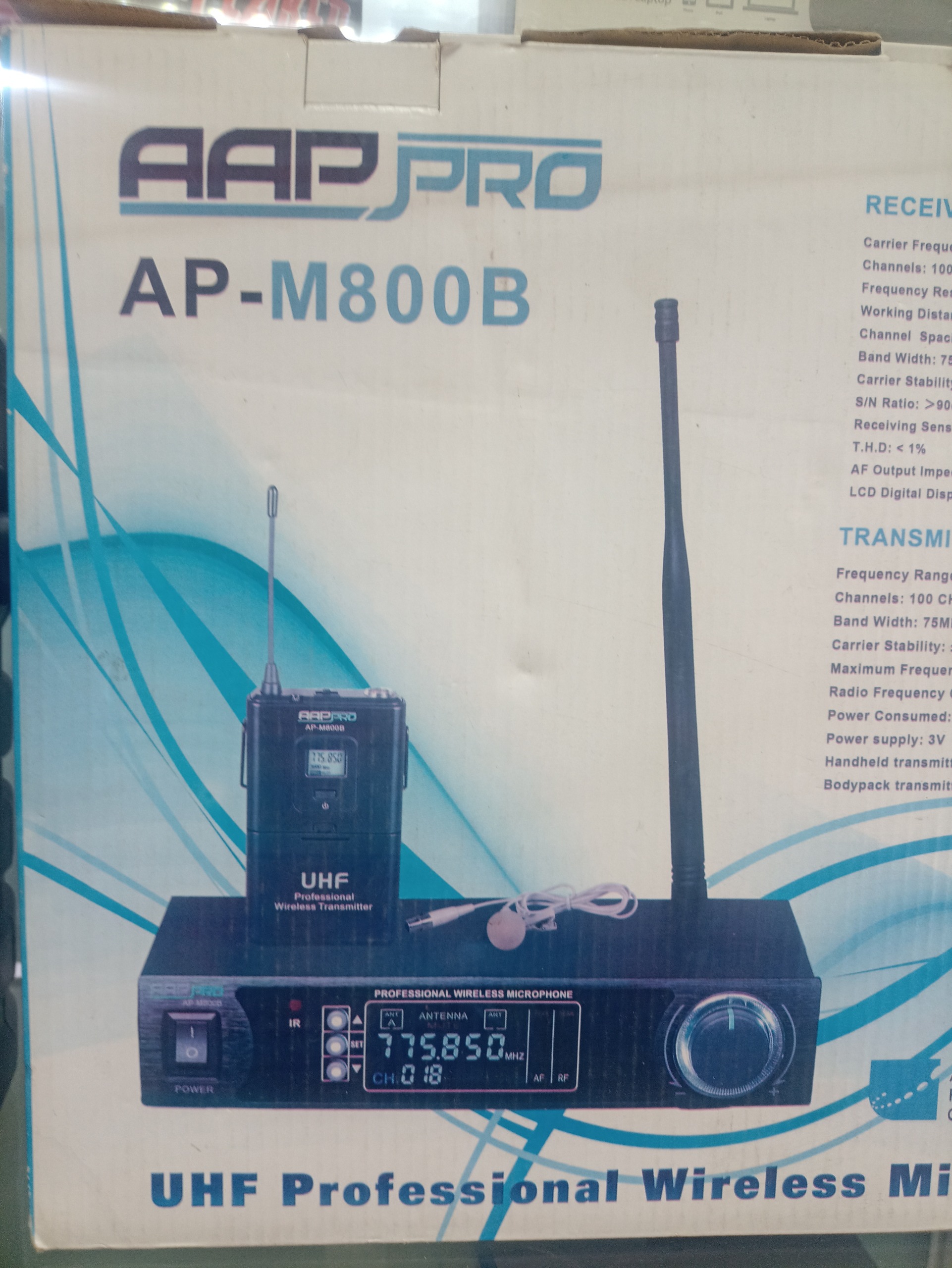 میکروفون دستی و یقه آیی AP PRO 8000 H,B