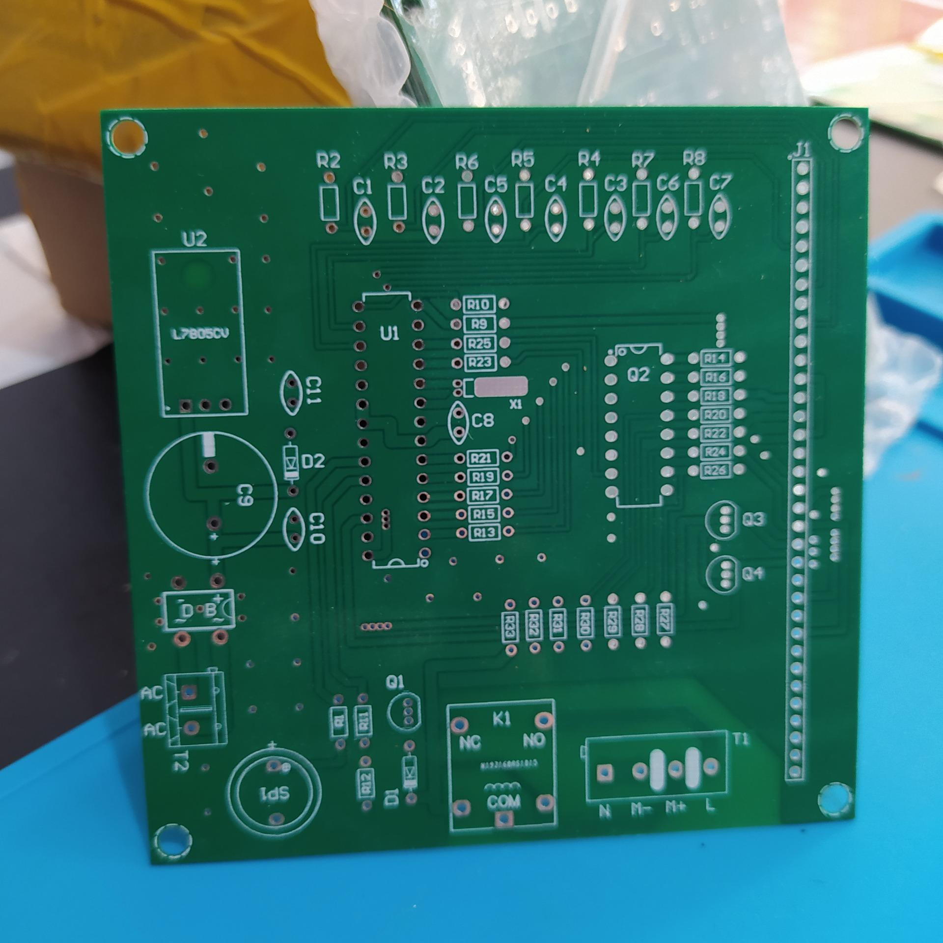 برد کنترلی بر مبنای atmega8