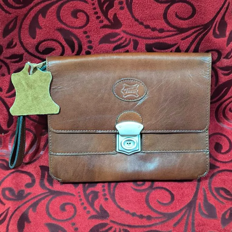 کیف دستی مردانه چرم طبیعی آکبند