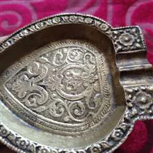زیر