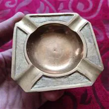 زیر