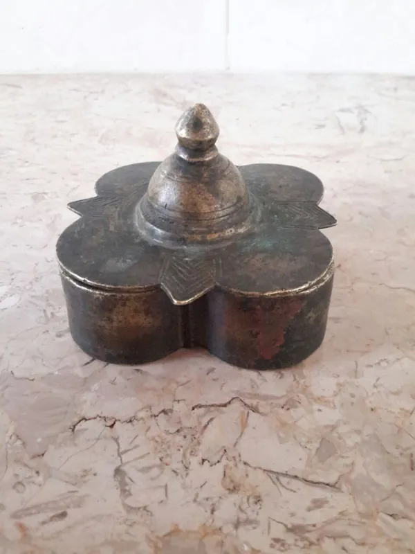 جا ادویه ای برنجی قاجاری