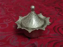 قندان